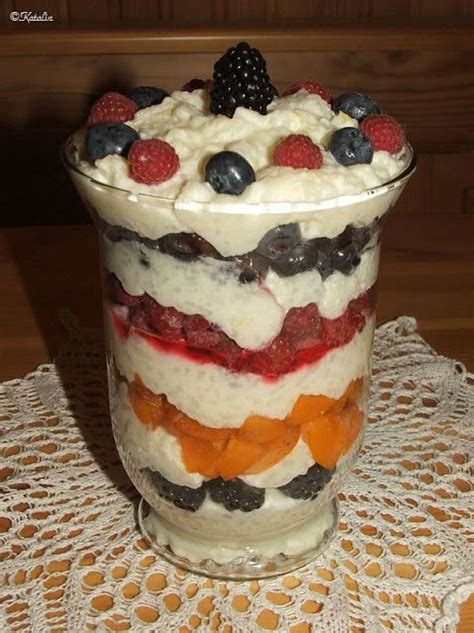 Rostpuding gyümölcsökkel