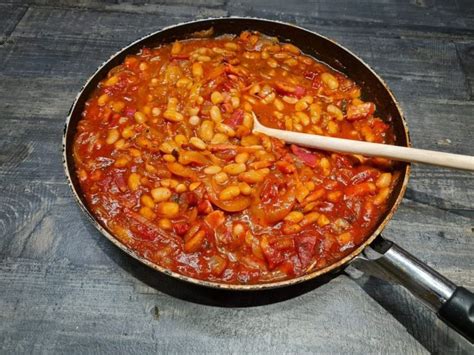 Hagymás bab hozzávalói