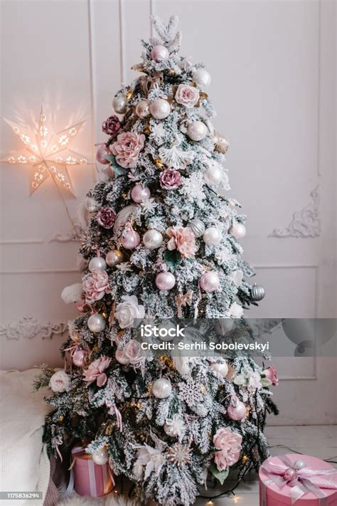 Díszített Lebkuchen karácsonyi motívumokkal