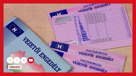 szülők gyerekkel és egy jogosítvány