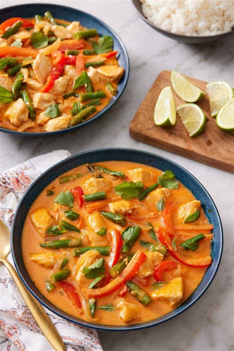 Kókusztejjel készült thai curry