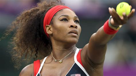 Serena Williams szerva