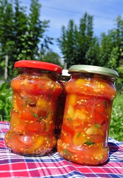 házi készítésű paradicsomkonzerv