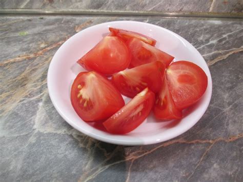 Paradicsom és mozzarella szeletek