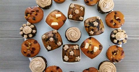 Különböző muffin variációk és fűszerek