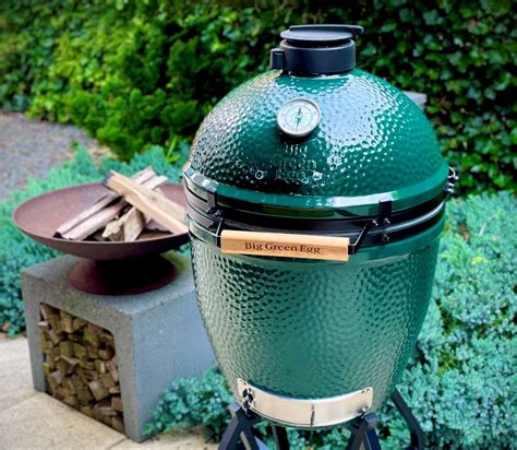 Big Green Egg szellőzőnyílások és hőmérő