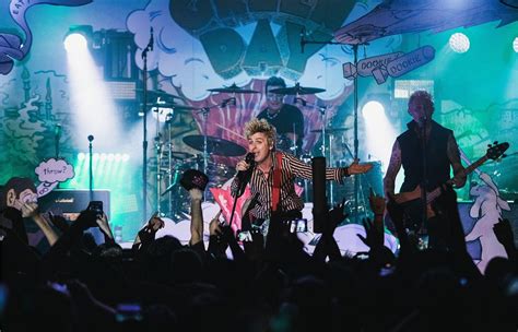 Punk koncert közönsége