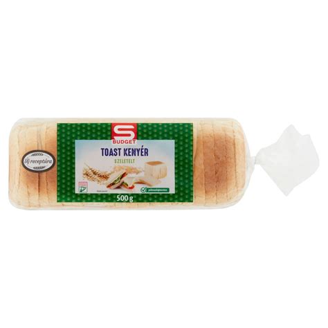 frissen szeletelt toast kenyér szeletek egymás mellé rendezve