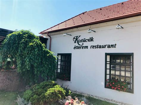 A Kistücsök étterem homlokzata