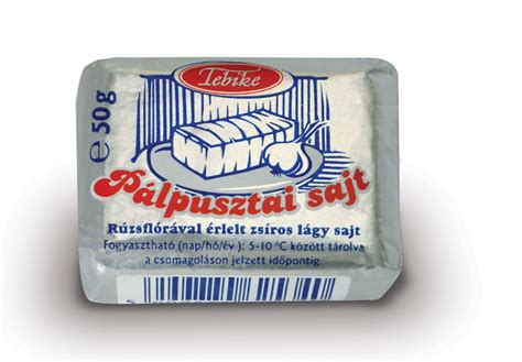 Pálpusztai sajt szeletelve, lilahagymával