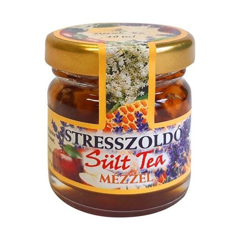 Frissen sült stroopwafel forró tea felett olvadó karamell töltelékkel