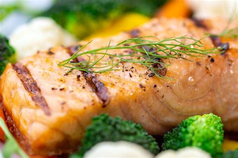 Grillezett lazac tökéletes állaggal