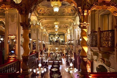 New York Cafe and Bistro enteriőr