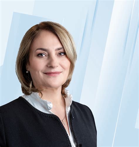 Szalaba Krisztina portréja