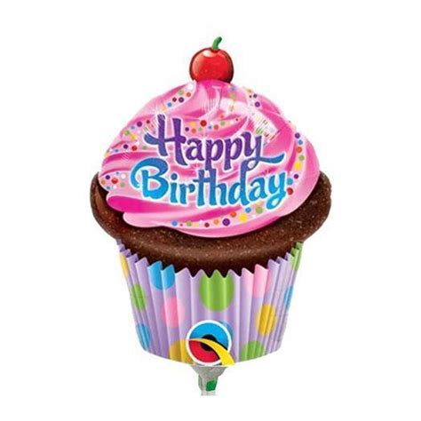 tökéletes születésnapi muffinok marcipánnal díszítve