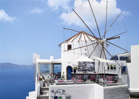 Mylos Bar Restaurant a szélmalom körül