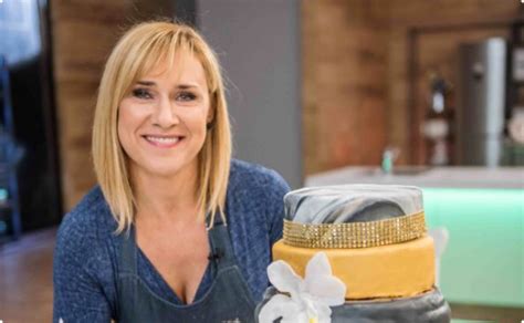 Farkasinszki Ildikó a Grill-ázs Sütisuliban