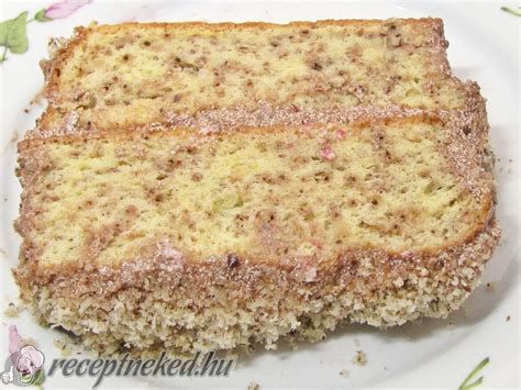 Diós piskóta torta