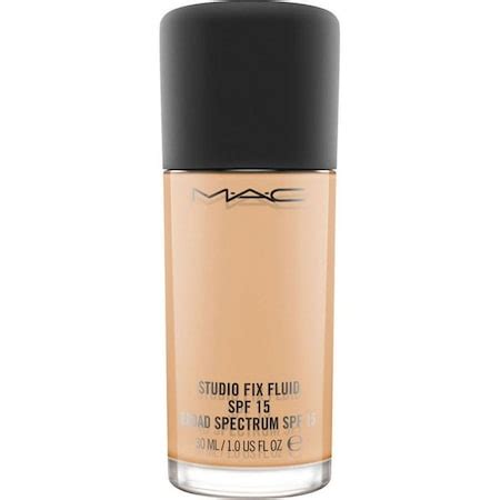 MAC Studio Fix Fluid alapozó