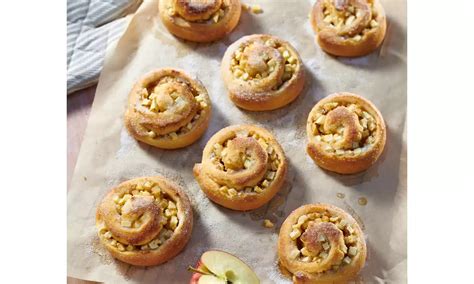 Dr. Oetker Almás csiga frissen sütve