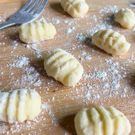 Különböző formájú házi készítésű gnocchi