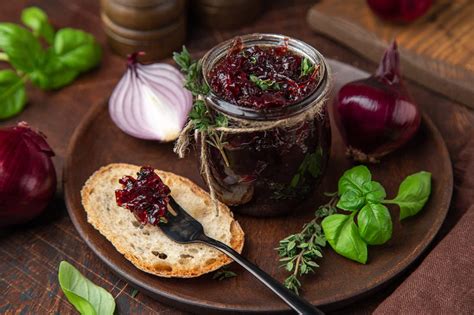 Házi készítésű lilahagymalekvár és felhasználása