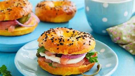 kecskesajtos bagel