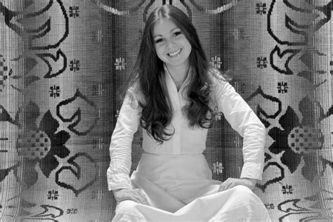 Eszményi Viktória portréja