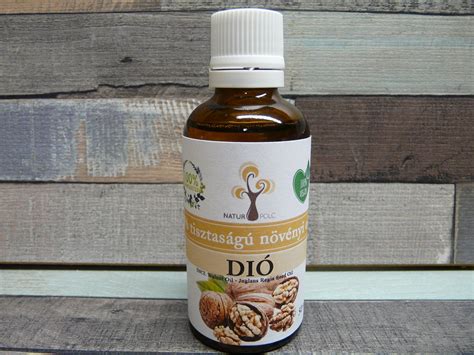 Macadamia dió és olaj