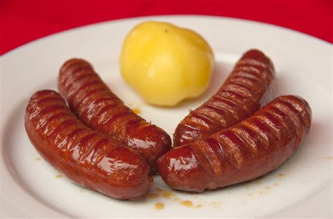 A debreceni páros kolbász metszetének bemutatása