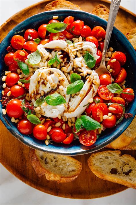Felvágott burrata selymes, folyós belsővel