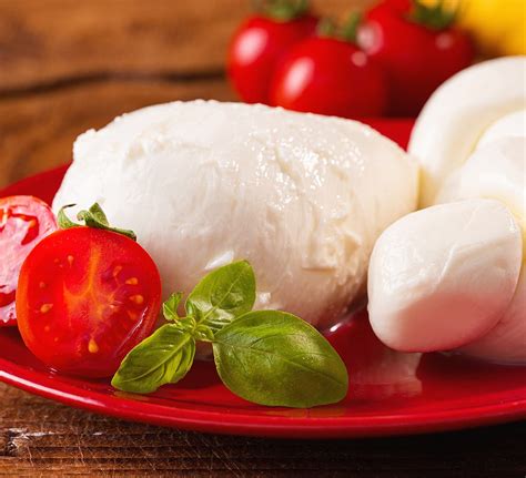 San Marzano paradicsom és fior di latte mozzarella