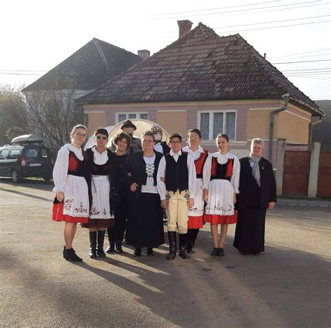 Szalonnapácolás homoródújfaluban