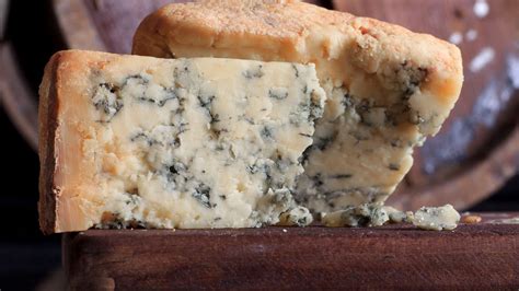 olasz sajtválogatás (parmezán, gorgonzola, pecorino)