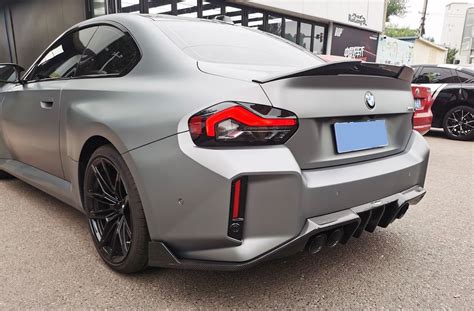 Adding spoiler to marzipan car