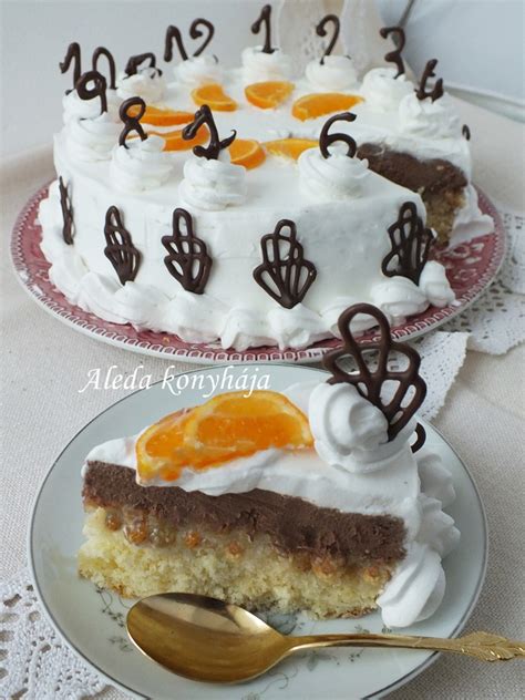 Torta tálalás tejszínhabbal