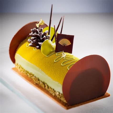 Modern Bûche de Noël variációk