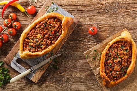 Fűszeres darált hús töltelék Pide-hez