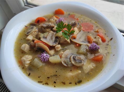 Thai-tárkonyos leves