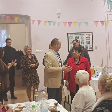 Közösségi ünnepség képe Alexandra névnapján
