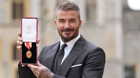 David Beckham méhészkedik