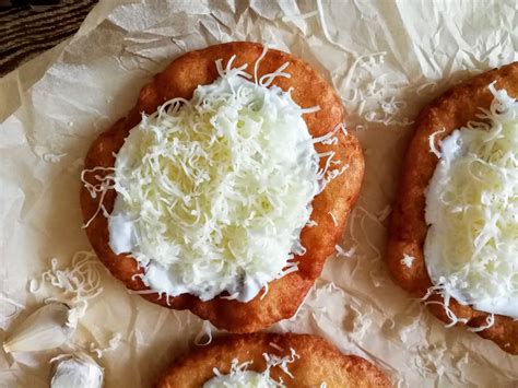 Gluténmentes burgonyás lángos