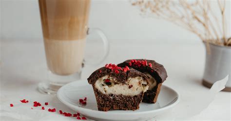 Rétegezett muffin vegán túrókrémmel