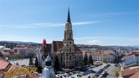 A Szent Katalin-templom tornya, melyhez a legtöbb legenda fűződik