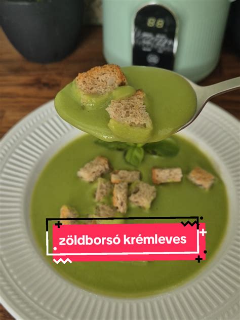 Krémes levesek díszítése