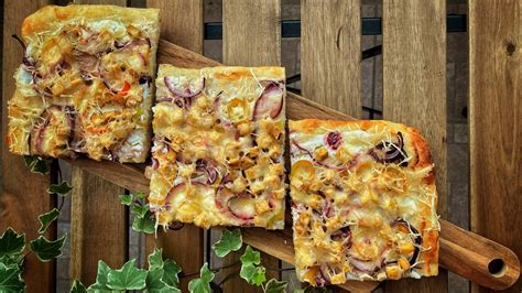 Vegán kenyérlángos feltétekkel
