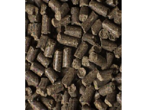 fermentált baromfitrágya pellet közeli felvétele