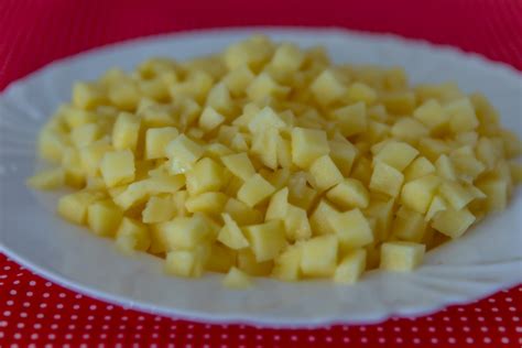 Kockázott sertéshús és burgonya
