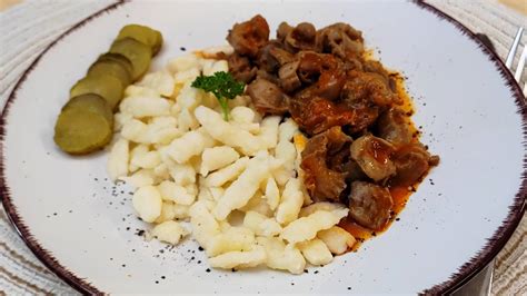 Vaddisznópörkölt sűrű szafttal