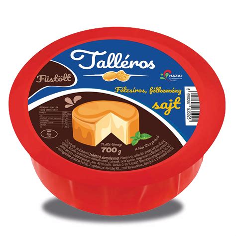 Különböző típusú füstölt sajtok egy ínycsiklandó tálon